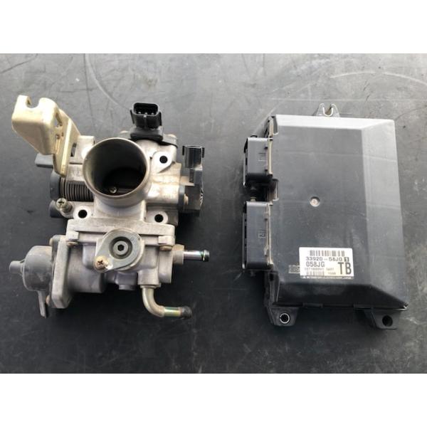 スロットル ボディ エンジン コンピューター ワゴンR MH21S スズキ K6A