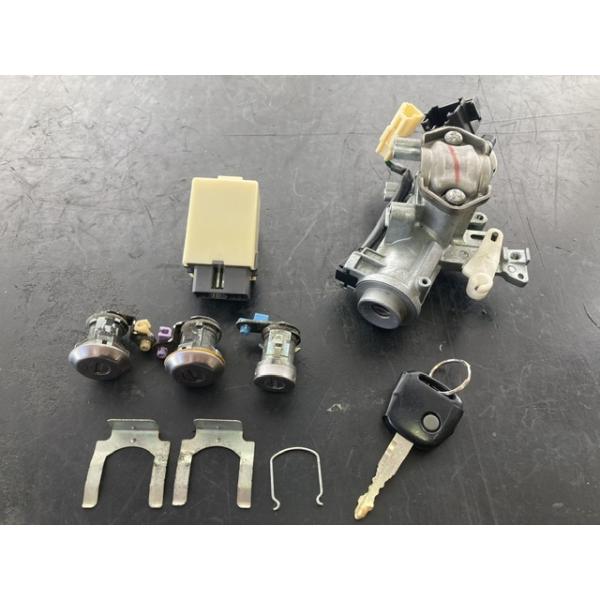 キーシリンダー セット ジムニー JB23W スズキ K6A AT 37101-76J10