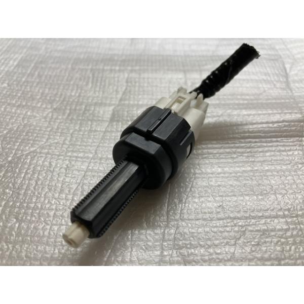 機関車　ブレーキバルブ okttc-netparts_25070834ss