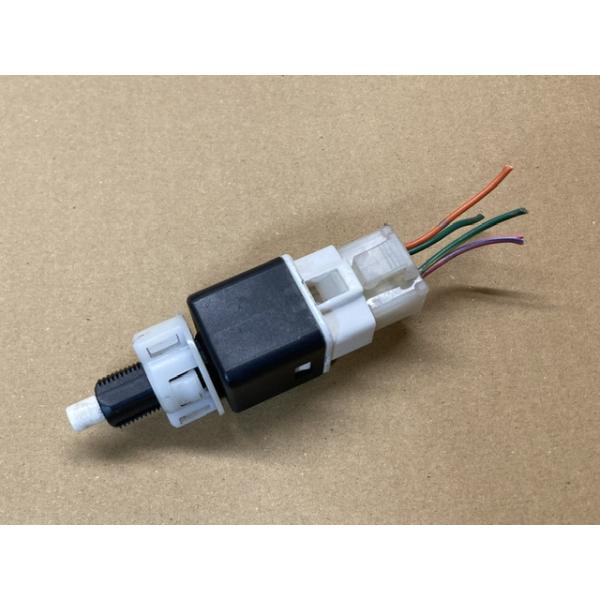 ブレーキ ランプ スイッチ ワゴンR MH21S スズキ 37740-75H21 ペダル