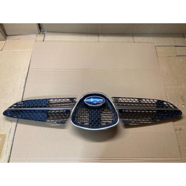 フロント ラジエーター グリル R2 RC1 スバル 91121KG020 91121KG010 91121KG000