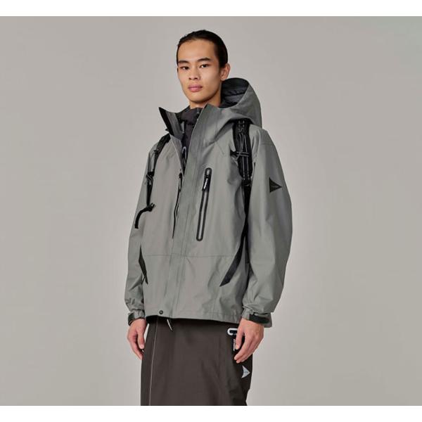 and wander アンドワンダー 2.5L hiker rain jacket ハイカーレインジャケット 5746911003
