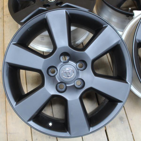 TOYOTA ハリアー 純正 ブラック 17インチ 6.5J+35 PCD114.3  