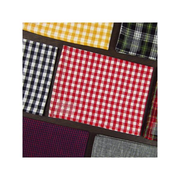 リトアニア製の大判キッチンクロスです。吸水性に優れ、丈夫で汚れが落ちやすく、早く乾くのでとても衛生的です。食器拭きだけでなく、台拭き、手拭きなど、幅広くご利用いただけます。フックに掛けられるタグ付き。2025年春夏新作のロビン、ケイリーが入...