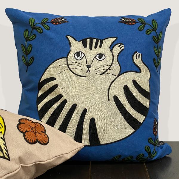 クッションカバー 45×45 猫グッズ 松尾ミユキ エンブロイダリー クッションカバー 雑貨 ネコ プレゼント 女性 猫柄 グッズ おしゃれ ねこ かわいい 松尾みゆき