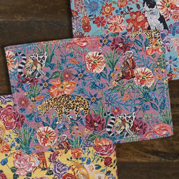 フランスのイラストレーター、ナタリーレテさんが描く動物や植物をゴブラン織り生地に落とし込んだプレイスマットです。彼女の描くイラストは個性的で表情がとても豊か。あざやかな色使いも特徴です。食事の時間が楽しくなりそう。＊合計4枚まで1通のメール...