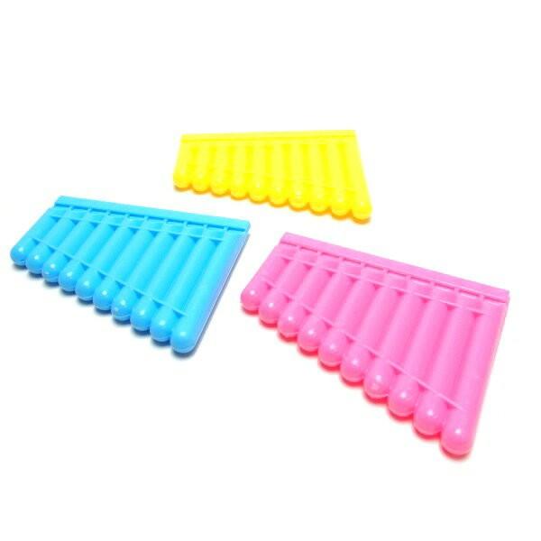 【商品名】ハーモニーハーモニカ 【50個セット】 【商品サイズ】 本体サイズ：H65×W80×D7mm【色】3色アソート色・柄の指定は出来ません。 【注意事項】こちらの商品は業務用商材の為、不良品が出たとしても返品・交換・返金は一切出来ませ...