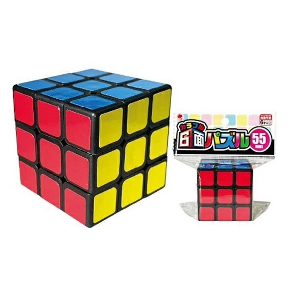 【商品名】カラフル6面パズル55mm【25個セット】【商品サイズ】本体サイズ：55×55×55mm【注意事項】こちらの商品は業務用商材の為、不良品が出たとしても返品・交換・返金は一切出来ません。