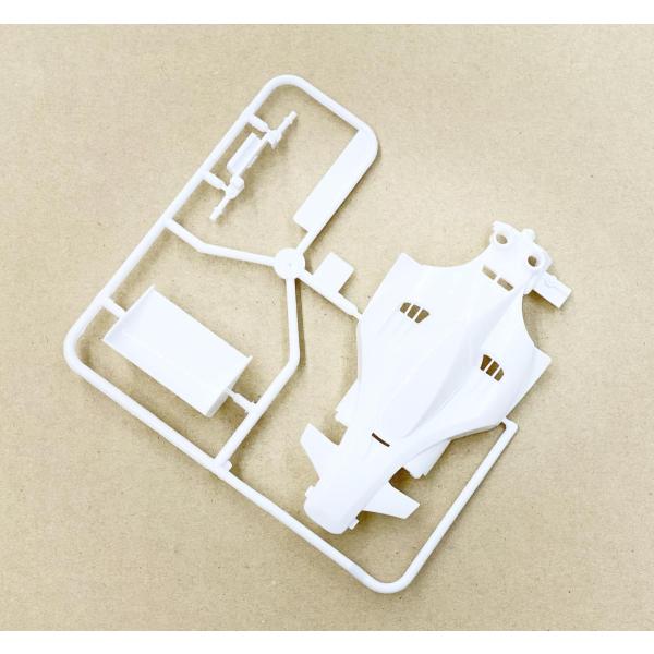 「スーパーアバンテRS」に採用されているボディの単品販売です。