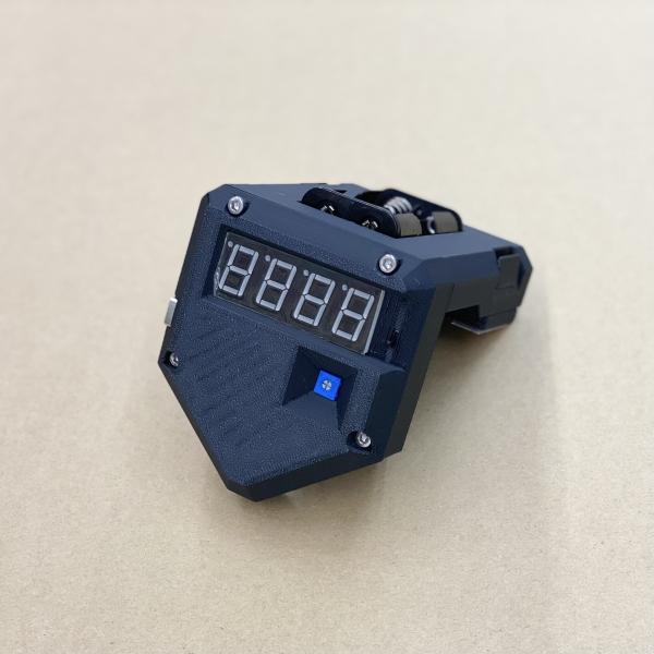 製造元：KOUNOTORI　／　協力：YUTORI RACING.販売元：M Trade Racing【ニコニコ超会議2024でも使われたタイマーです】フェンスカーやルール無用機の測定で使用されているラップタイマーです。ニコニコ超会議202...