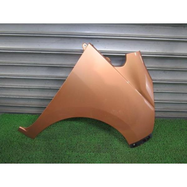 りー様 ムーヴ DBA-LA100S 右フロントフェンダー 53811-B2280 53811