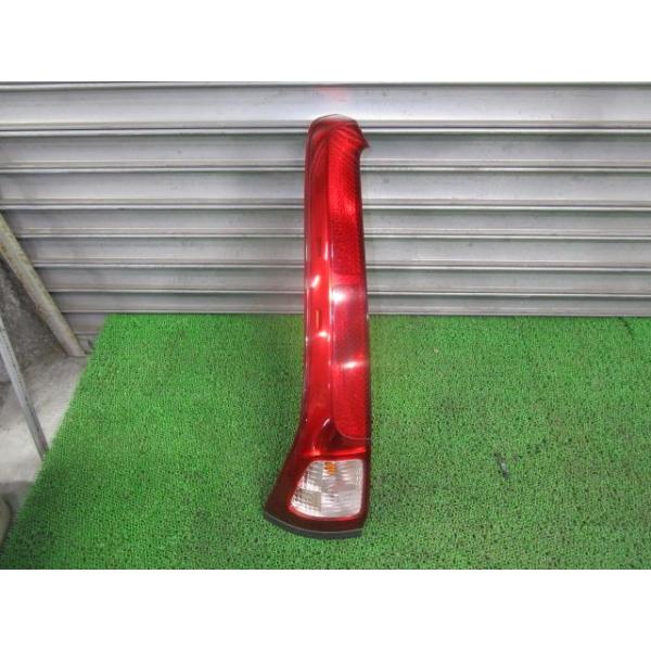 セレナ DBA-C25 左テールランプ 26555-1GK0A イチコー D008 /50056