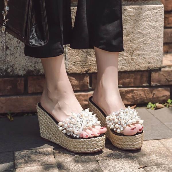 ウエッジソール サンダル 疲れないの人気商品 通販 価格比較 価格 Com