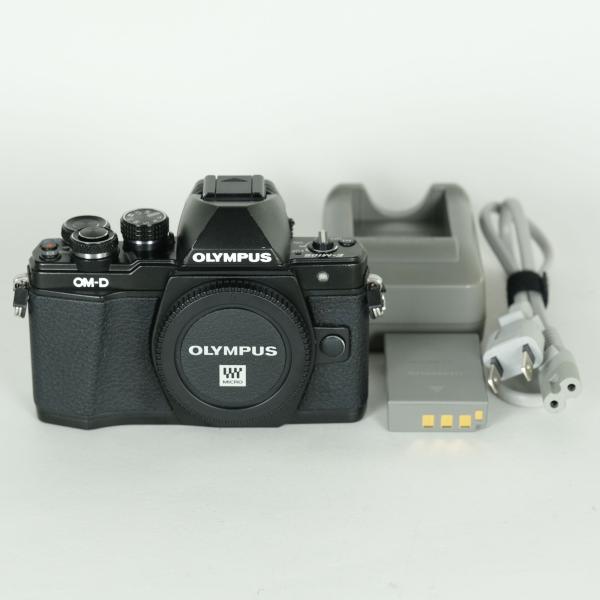 美品 | シャッター数2,600回] OLYMPUS OM-D E-M10 Mark II [ボディ