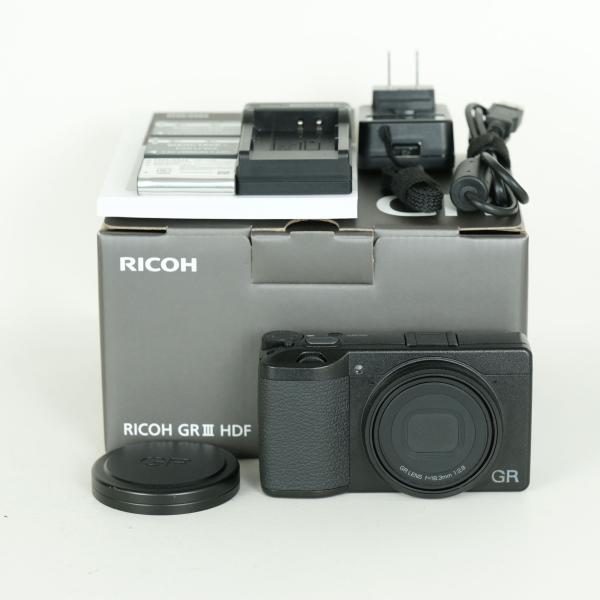 美品 | シャッター数894回] RICOH GR III HDF コンパクトデジタル