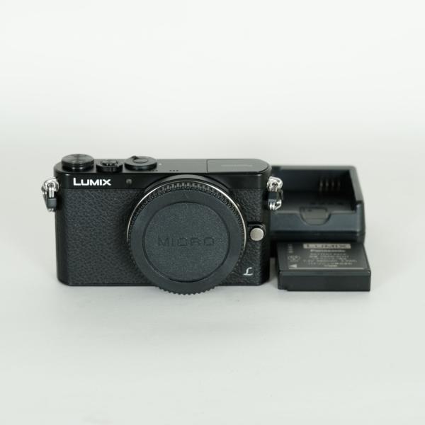 注意事項あり｜シャッター数3,592回] Panasonic LUMIX DMC-GM1ボディ