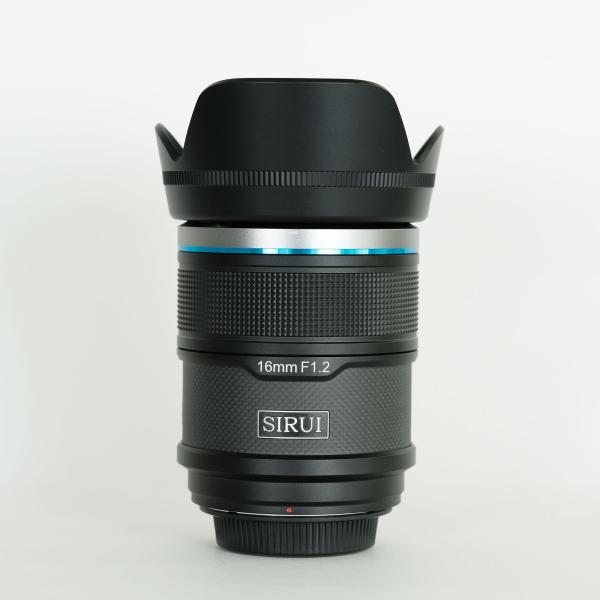 SIRUI Sniper 16mm F1.2 Eマウント美品 Amazon.co.jp: SIRUI Sniper 16mm オートフォーカスレンズ、F1.2 広角