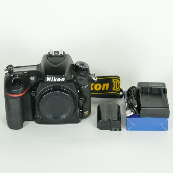 良品 | シャッター数42,690回] Nikon D750 [ボディ] Fマウント