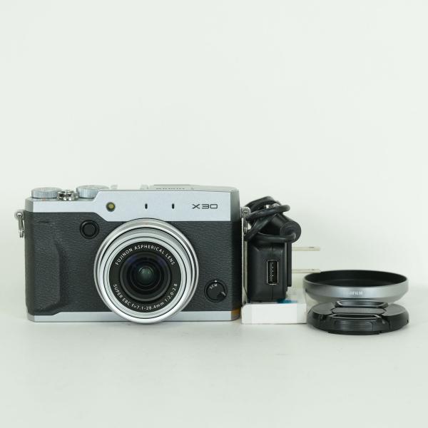 Fujifilm X30 コンパクトデジタルカメラ 美品] FUJIFILM X30 シルバー | コンパクトデジタルカメラ : ONESCENE