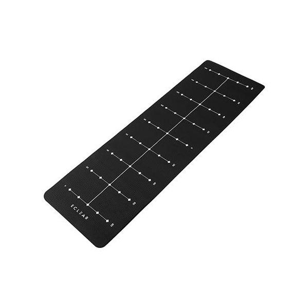 [Release date: August 2, 2023]■激しい動きのトレーニングにも使いやすい、すべりにくいトレーニングマットです。■マットの両面に波形加工を施してグリップ力を高めています。フローリングの上でもずれる心配が少なく、マッ...