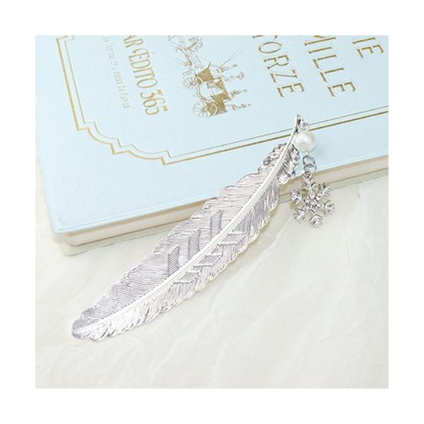 繊細な羽根のデザイン揺れるパールと結晶がポイント定価 : 460円商品番号 : sunho-595551サン宝石