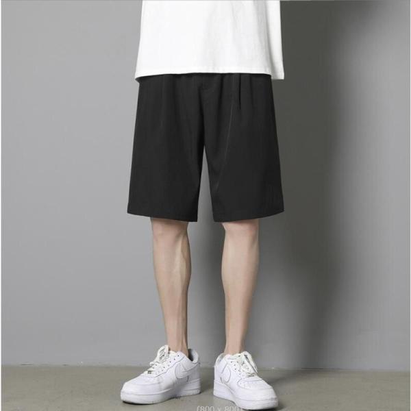 商品詳細：【素材】ポリエステル【商品説明】夏をおもいっきり楽しめる、水陸両用で使えるマルチパターンスイムショートパンツが登場！生地はさらっとした手触りで吸湿性に優れており、速乾性が高く、海やプールで泳いだ後のビーチやプールサイドでも気持ちよ...