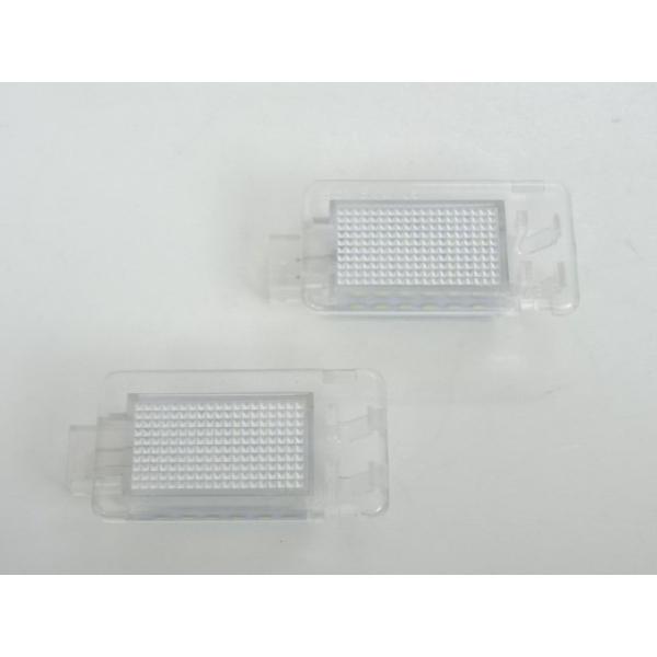 ボルボ XC70  LED ラゲッジルームランプ トランクランプ ユニット交換タイプ キャンセラー 内蔵 2個セット 激白光