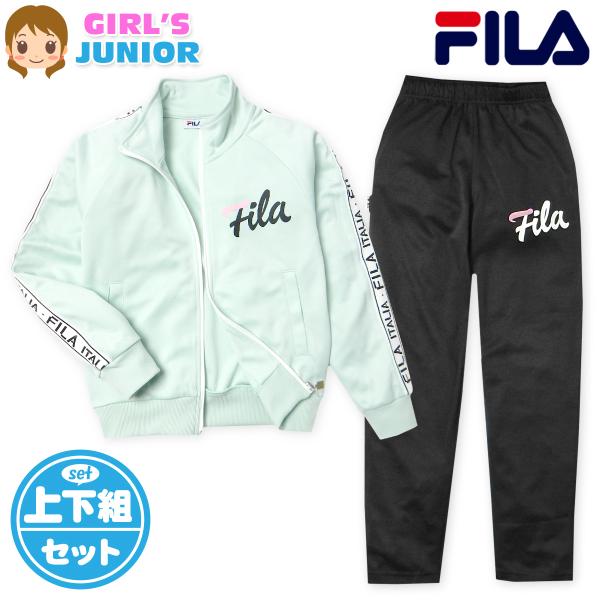 ●特 長・FILA(フィラ)・トレーニングスーツ　・ジャージ・上下組　・ロゴプリント[トップス]・長袖ジャケット・フルジップ/ジップアップ・スタンドネック　・袖ライン装飾・ポケット付き2P　・袖口/裾リブ[ボトム]・ロングパンツ　・長ズボン...
