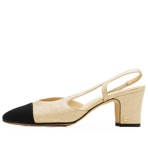 CHANEL パンプス ヒール 靴 ゴールドロゴ金具 バイカラー 22cm相当 CHANEL（シャネル） 【美品】CHANEL パンプス 36.5C レディース G31318