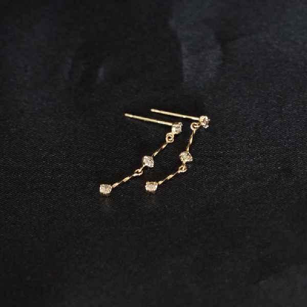 k18WGダイヤモンドピアス 楽天市場】ピアス レディース ダイヤ ダイヤピアス 揺れるダイヤ