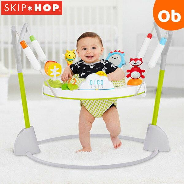 ジャンプの回数を自動でカウントします。100回目ジャンプを拍手でお祝い。■対象年齢：4カ月頃から■サイズ：W88×D85×H73■備考：素材ポリプロピレン、ABS 樹脂、鉄、EVA 樹脂、ポリエステル原産国:中国※ご用意いただくもの※プラス...