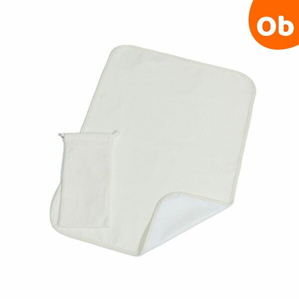 裏側にウレタン樹脂加工が施して有りますので、表面が濡れても、下に浸み込む心配はありません。ご家庭や外出先などでのオムツ替えに最適です。ポーチは裏地付きなので、衛生的に携帯できて便利です■サイズ：本体:約47×約65cmポーチ:約13×約27...