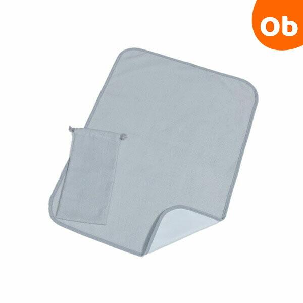 裏側にウレタン樹脂加工が施して有りますので、表面が濡れても、下に浸み込む心配はありません。ご家庭や外出先などでのオムツ替えに最適です。ポーチは裏地付きなので、衛生的に携帯できて便利です。■サイズ：本体:約47×約65cmポーチ:約13×約2...