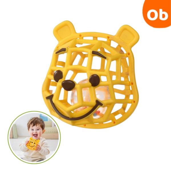 網目形状で、赤ちゃんがつかみやすい♪やわらかいくまのプーさんのガラガラです。【対象月齢】2ヶ月〜・くまのプーさんのにっこりしたお顔が赤ちゃんの興味を引き付けます。・透明ボールの中にはビーズが入っていますので、振ると楽しい音がします。・網目形...