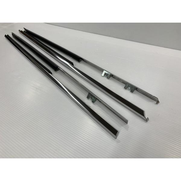 ハコスカ 4D 水切りモールASSY 1台分 ゴム GC10 PGC10 旧車 L型 S20 GT