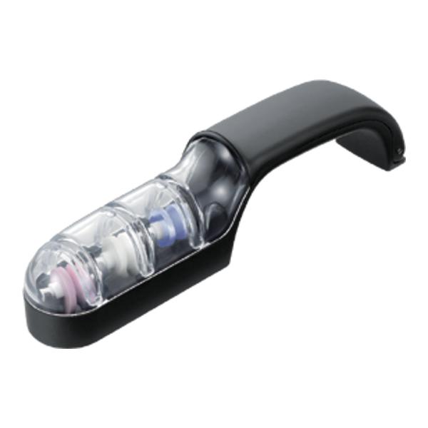 荒研ぎ・中研ぎ・仕上研ぎが、できます。水研ぎを可能にしました。研ぎ部に水を入れ、庖丁を研ぎ溝に垂直に差し込み、前後に7〜8回動かすだけの手軽さです。手にピッタリフィットするハンドル部分は、研いでいるとき庖丁の刃が手に触れにくい安全設計になっ...