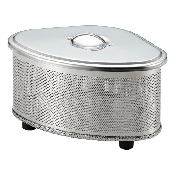 フタ付きで見た目もスッキリ、虫を寄せ付けない。シンクの隅を衛生的に保つ目の細かいパンチング材を使用しており、小さなゴミもキャッチするステンレス製で匂い移りしにくく、お手入れも簡単