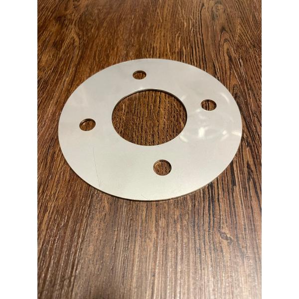 スズキ車対応　1mmスペーサー　PCD100 4H 内径60ｍｍ 外径140ｍｍ