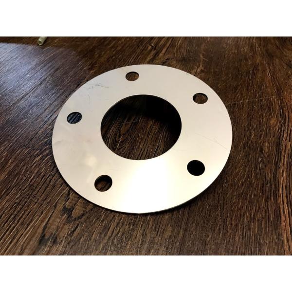 ニッサン用　2mmスペーサー PCD114.3 5H 内径67ｍｍ 外径140ｍｍ