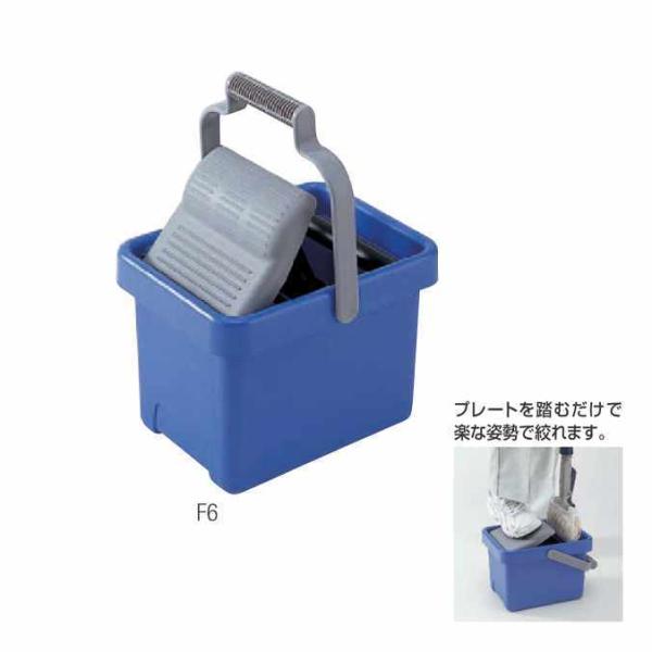 山崎産業コンドル スクイザーF6力の入れ方で絞り調節がしやすく、大きなプレートでラクに絞れます。軽量なので持ち運びも便利です。プレートを踏むだけで楽な姿勢で絞れます。6寸までのモップに対応。■タンク容量8&amp;#8467;（最大）■材質...