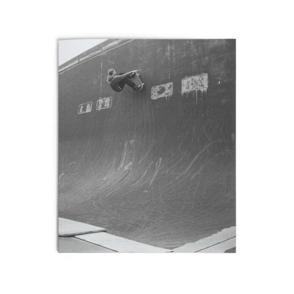 Wallride Zine スケートボード 雑誌 スケボー 本 写真集 カタログ GIRL