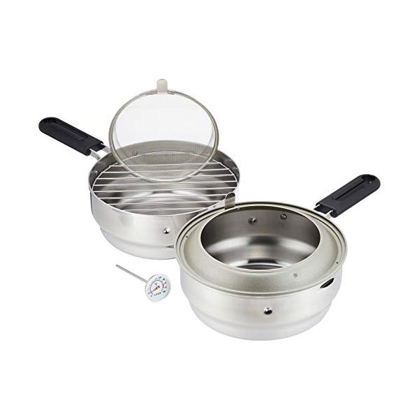 【商品概要】商品サイズ:W360×D225×H170mm、鍋本体:W200×D345×H80mm商品重量:1350g材質:鍋本体/ステンレス鋼(クロム18％)(底の厚さ:0.8mm)、油とびガード/鉄(ふっ素樹脂塗膜加工)、ハンドル/フェノ...