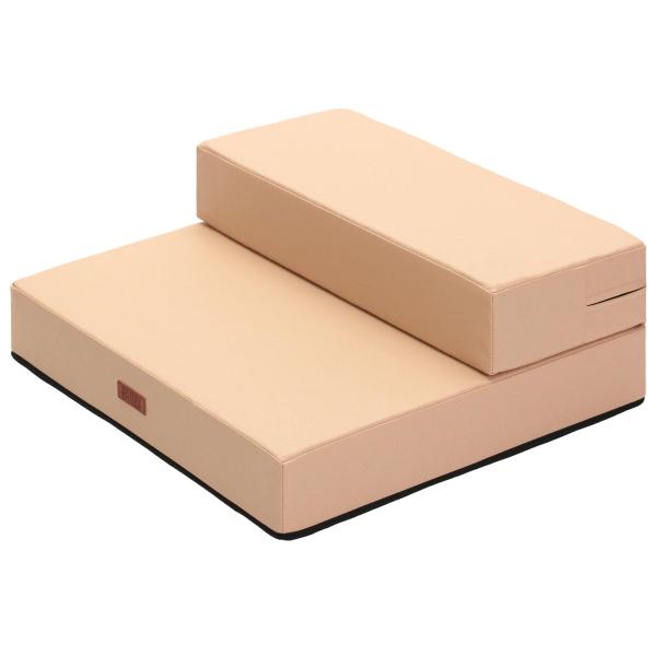 【商品概要】??【ペット保育園＆ホテル監修商品】ペットのお預かりサービスを行っている「PET HONOKA」様に監修してもらったご家庭のワンちゃんのための犬用ドッグステップです。足腰を痛めてしまう前に予防ができるペット用階段です。こちらのス...