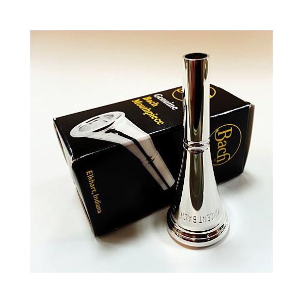 世界中でプロフェッショナルから初心者まで最もよく使われています。響きが豊かで全音域にわたって音の粒が揃い、適度な抵抗が疲労を防ぎます。■フレンチホルン用■銀メッキ■モデル：７S■カップの深さ：M(普通)■直径：17.25■リム：N(狭い)N...