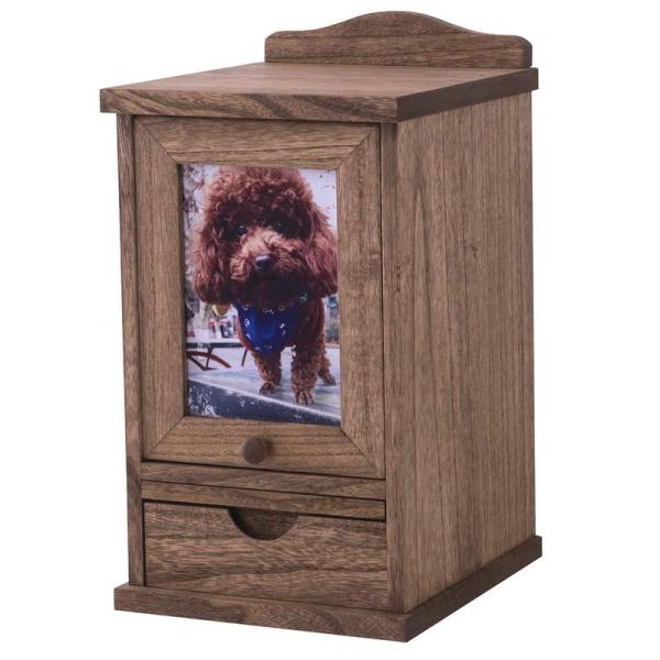 【商品名】　KIRIGEN 職人手作り ペット 仏壇 仏具 かわいい クリメイションボックス 桐製 ペット骨壷収納 ペット供養 ブラウン 【商品説明】　・★特徴1：【職人手作り】一つずつ丁寧に製作してるペット仏壇・★特徴2：【写真フレーム付...