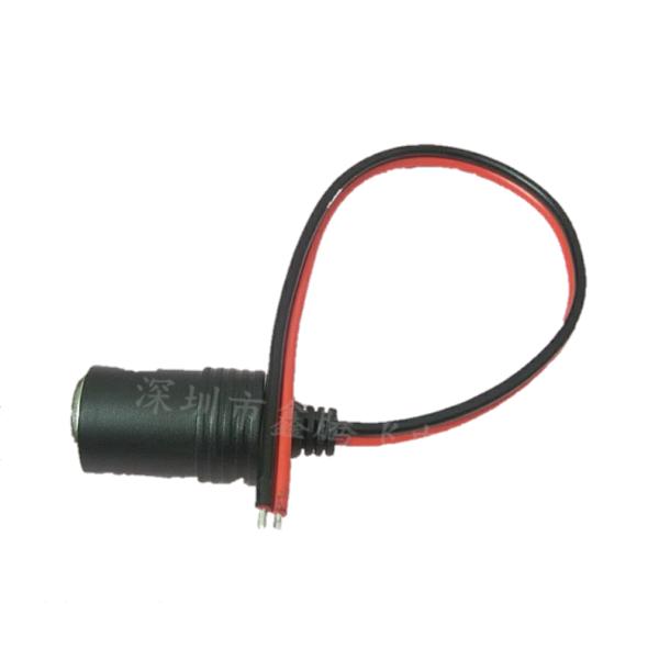 レビューキャンペーンをしております。是非ご参加ください。 ドライブレコーダーなどの電気の取り出しでお使いならこちらがお勧めです。コードが細いものを買うと火事になる可能性もありますので丈夫なこちらをお勧めいたします。【セット内容】車用シガレッ...