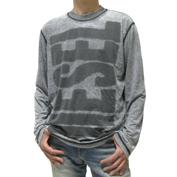DIESEL（ディーゼル） 最後の1点です！ フロントビッグロゴ カバー