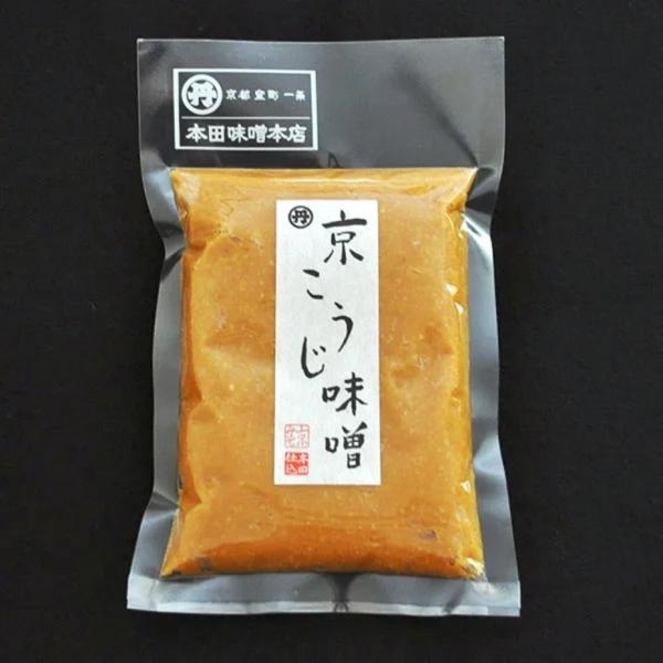 大豆、米麹の粒が残ったタイプです。コク深く、香の良い御味噌です。【内容量】300g【お味の目安】中口（少し辛口よりの中口）【タイプ】荒漉しみそ【アレルギー特定原料】消費期限3か月以上のものをお届けいたします。