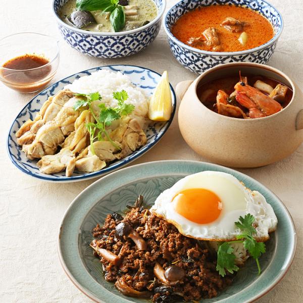 タイ王国政府認定の実力店による本場の味が揃う。トムヤムクンは甘・辛・酸の中にエビ出汁の深みがじわり。軽やかなマッサマンカレー、柔らかく芳醇なチキンやジャスミンライスの香りも魅惑的。全5種の料理はどれも具がしっかりしてボリューミー。味にコスパ...