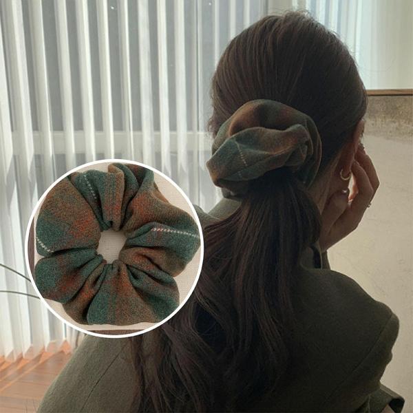 シュシュ チェック柄 ヘアゴム ツイード ヘアアクセサリー シンプル 上品 ヘアアクセ 秋冬  髪ゴム まとめ髪 髪飾り かわいい おしゃれ プレゼント jtl093